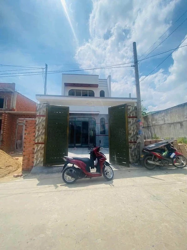 Bán nhà gác lửng 100m² 3PN sổ riêng ở Bình Mình, Trảng Bom