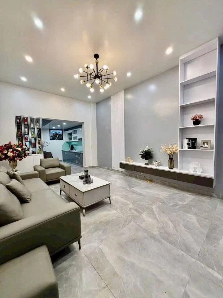 Bán nhà 3.5 tầng 56m2, 4 phòng ngủ, đường Hồ Sen, Hải Phòng - Ảnh thu nhỏ 3