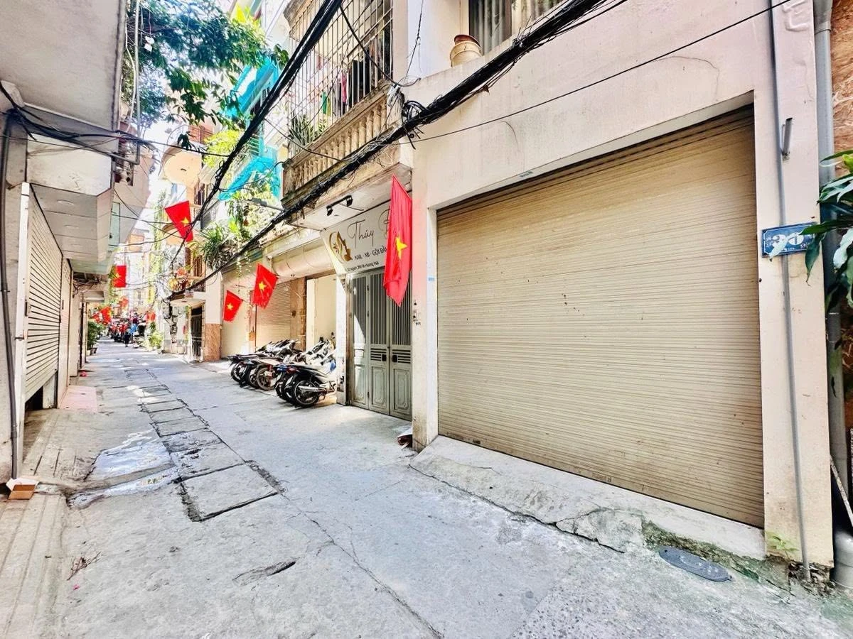 Bán nhà 5 tầng 6PN mặt ngõ Hồ Đền Lừ 200m², 9 tỷ - Ảnh 1