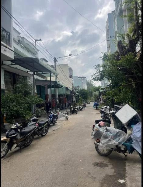 Bán nhà mặt tiền 1 tầng 50m2 - 2,2 tỷ Quang Trung, Quy Nhơn