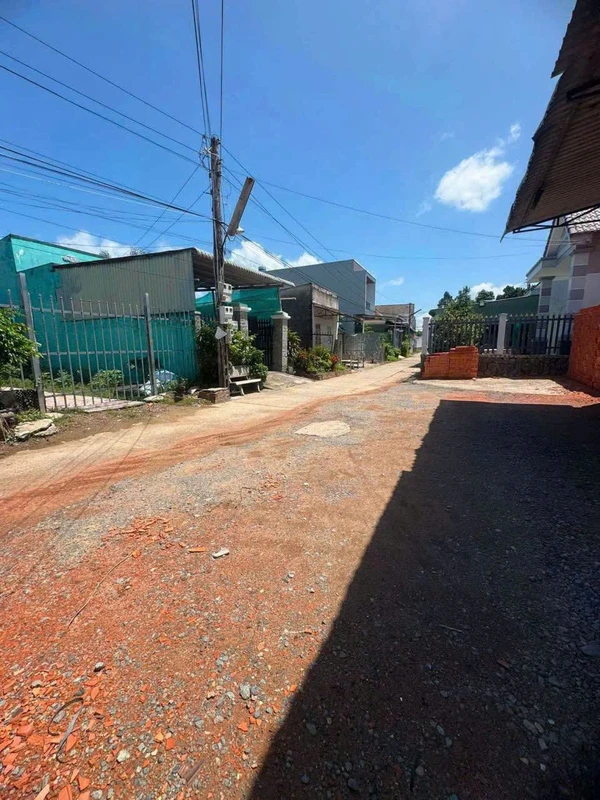 Bán nhà hẻm 310 m² Võ Văn Môn Tân An Long An