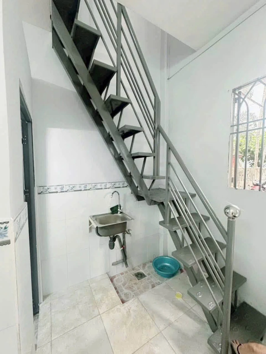Bán nhà Quận 4 1 phòng ngủ 17m² giá 2 tỷ 299 triệu - Ảnh thu nhỏ 5