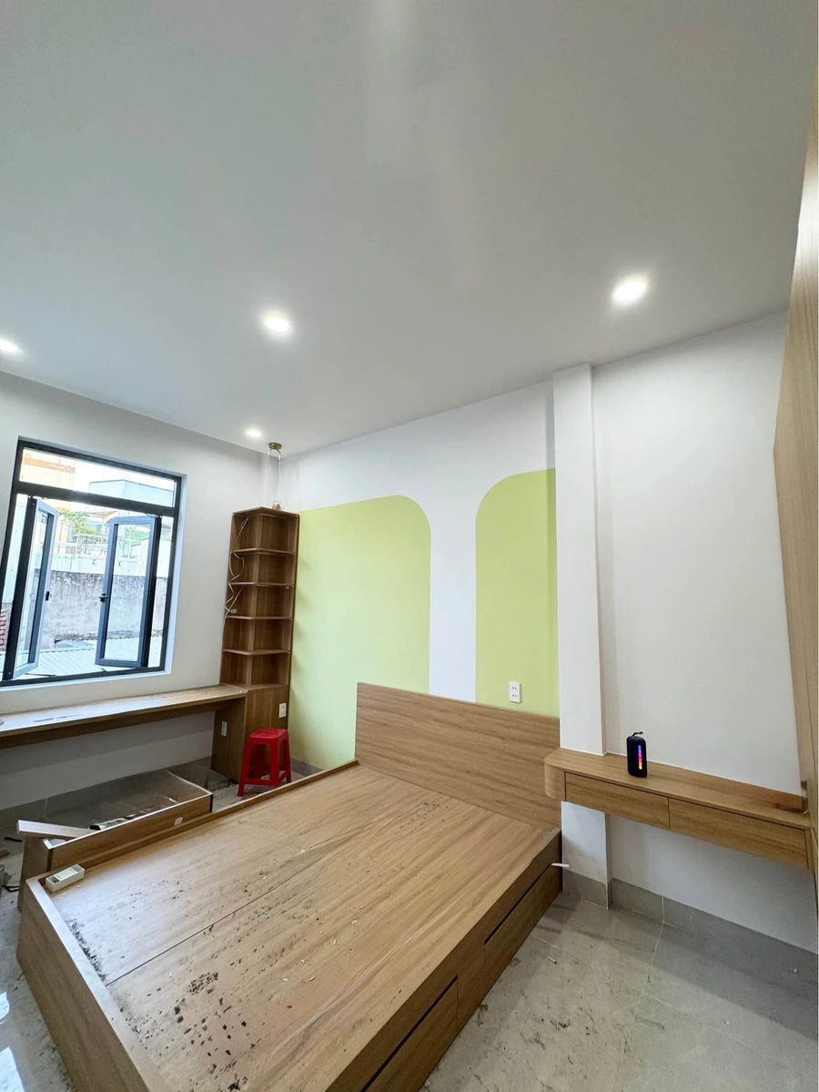Bán nhà 3 tầng 3PN full nội thất 42m2 Quy Nhơn 3.399 tỷ - Ảnh thu nhỏ 5