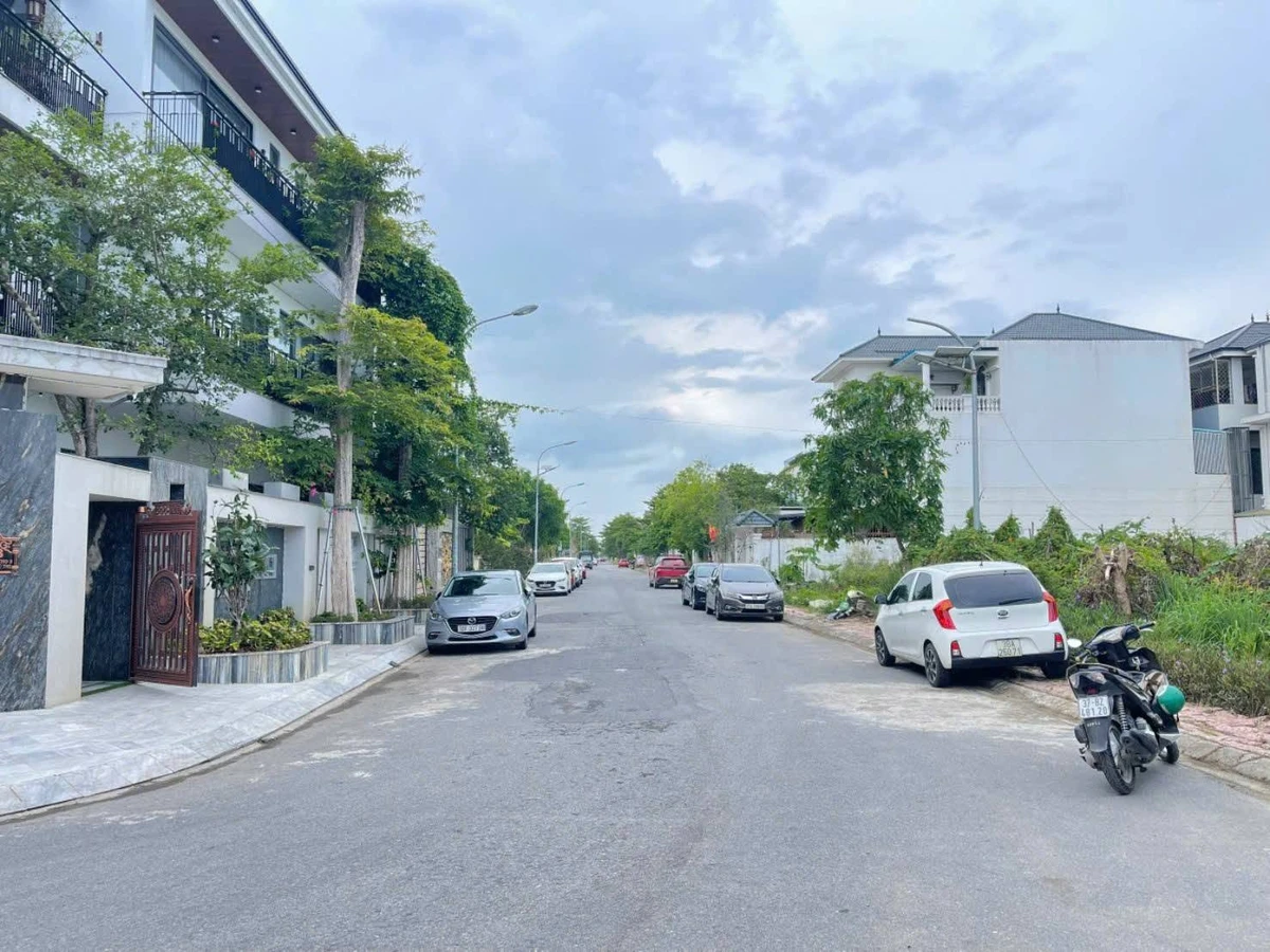 Bán đất Nghi Phú Vinh 220m2 mặt tiền 10m giá 9 tỷ 680 - Ảnh thu nhỏ 3