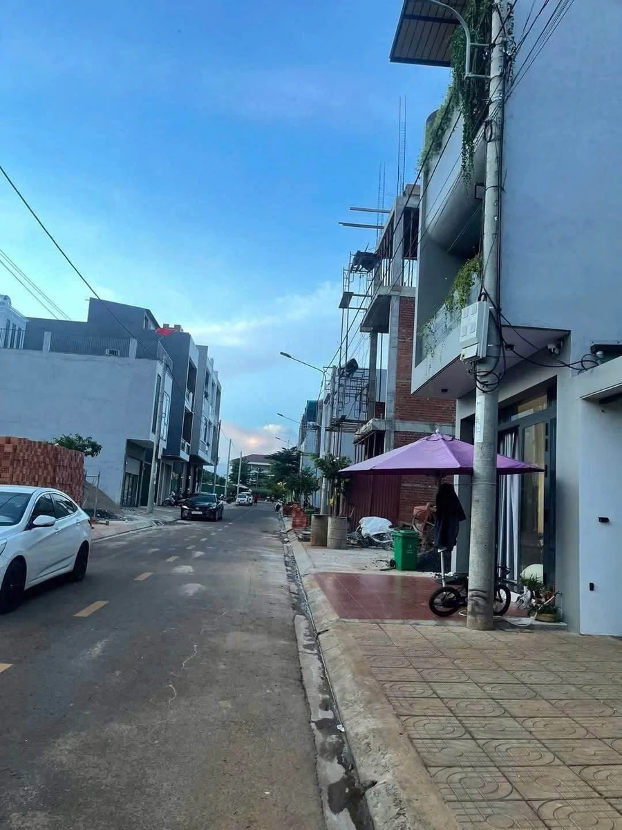 Bán đất 75m² gần KS Dakruco, Buôn Ma Thuột 4,29 tỷ - Ảnh thu nhỏ 2