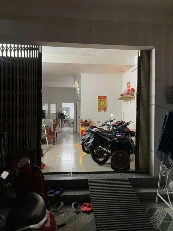 Bán nhà mặt tiền 100m² Rạch Giá An Giang 2 tỷ 250 triệu - Ảnh thu nhỏ 4