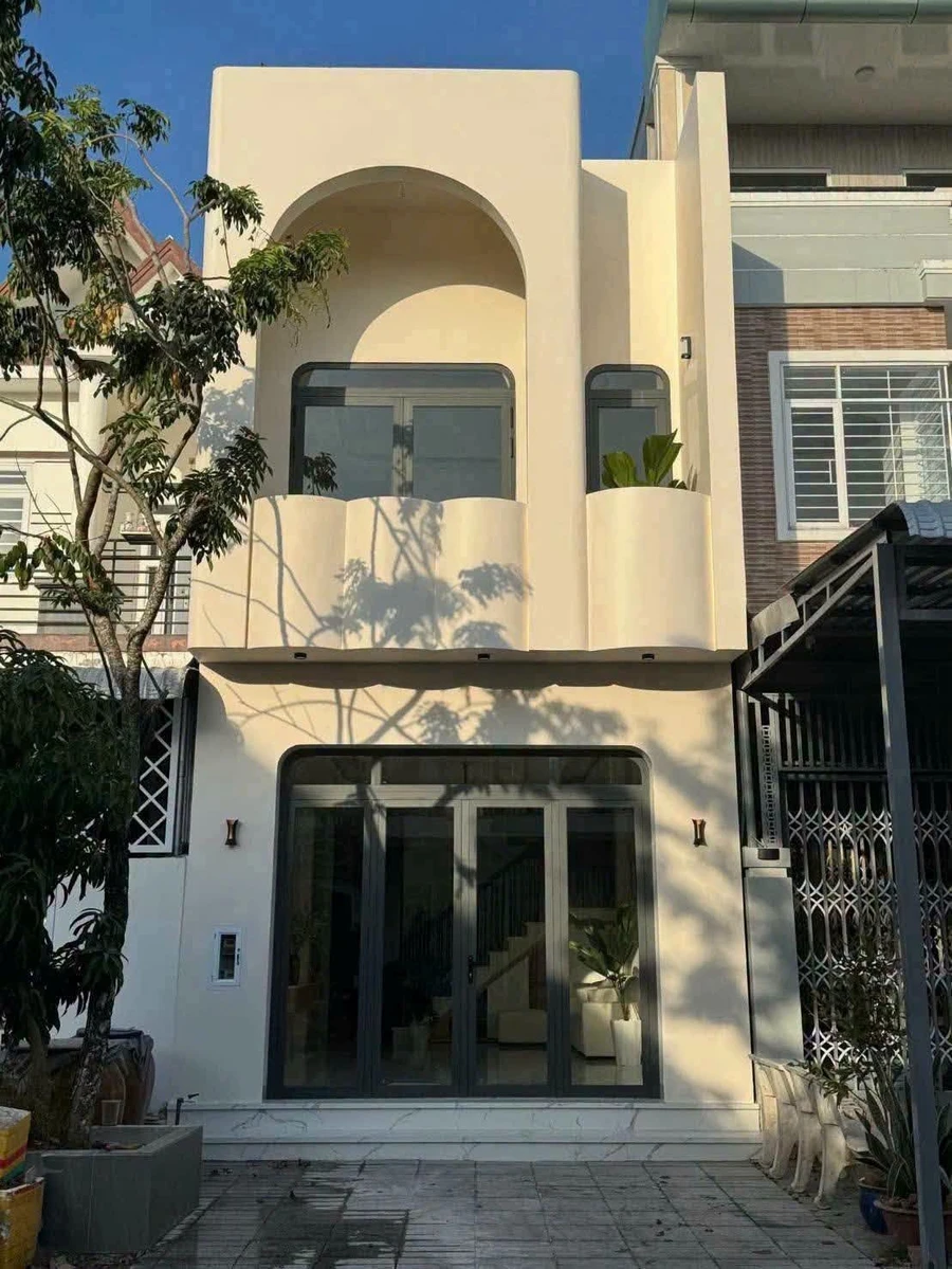 Bán nhà 1 trệt 1 lầu, 100m² (5x20m), 3PN, 3WC, Rạch Giá - 3,55 tỷ - Ảnh 1