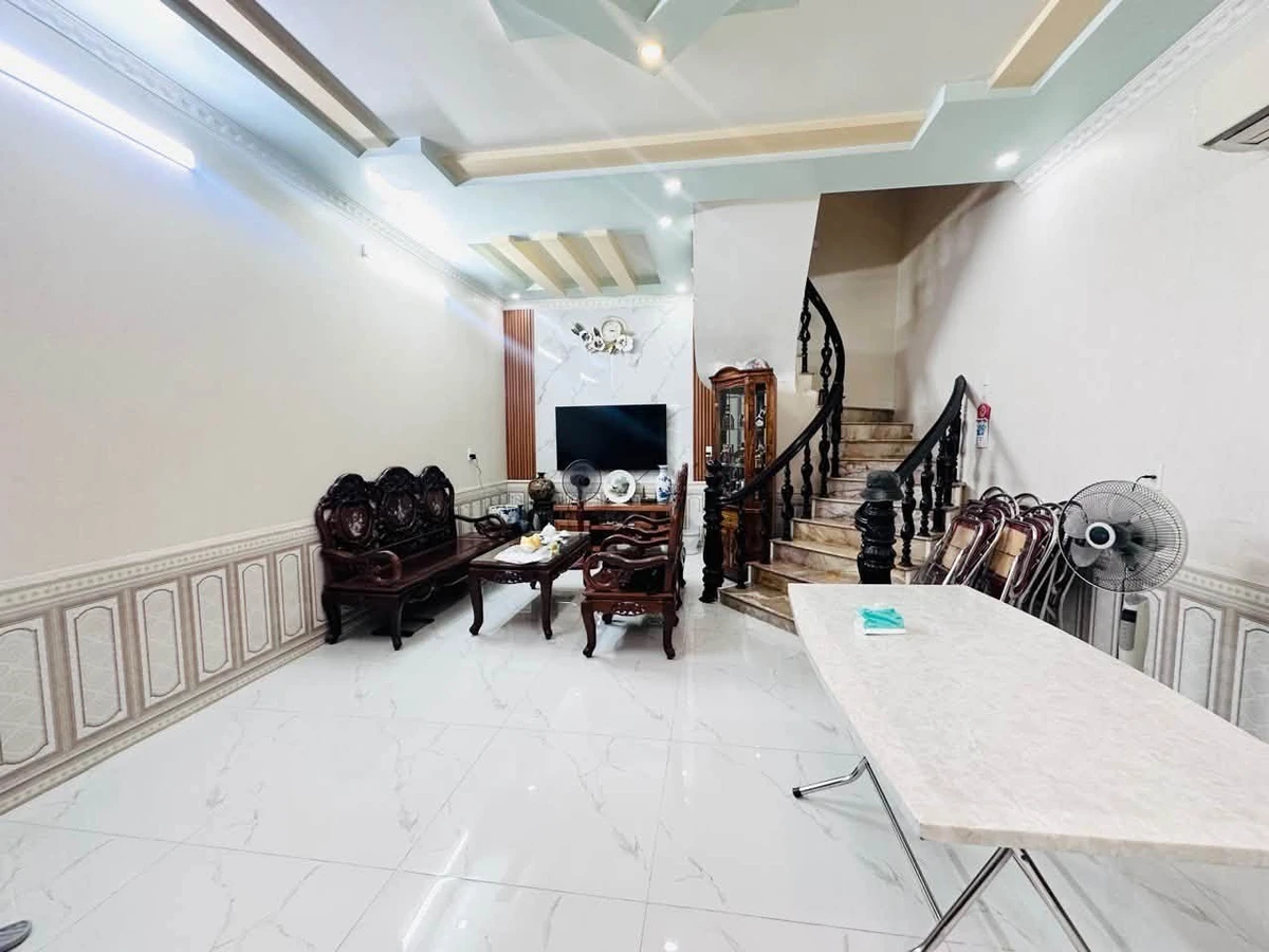 Bán nhà 3 tầng 50m2 giá 3 tỷ Hàng Kênh Quận 5 - Ảnh thu nhỏ 2