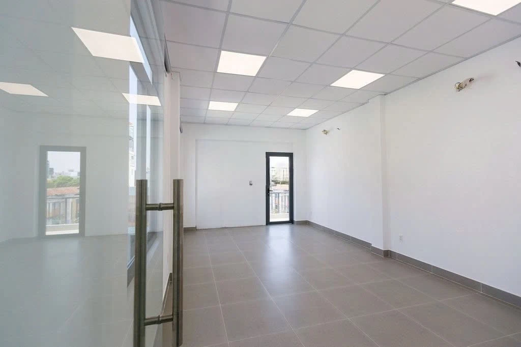 Cho thuê nhà mặt tiền Huỳnh Tịnh Của, Quận 3, 99m² - Ảnh thu nhỏ 2