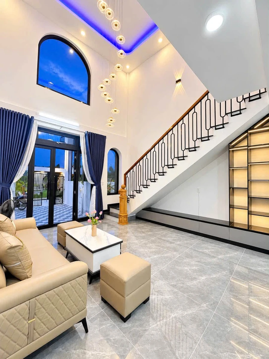 Bán nhà sân vườn 125m² 3 phòng ngủ Minh Mạng Huế 2 tỷ 7 - Ảnh thu nhỏ 3