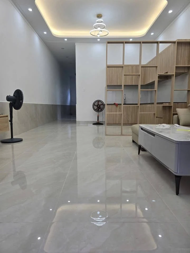Bán nhà 2 phòng 90m² Đà Lạt - Ảnh 1