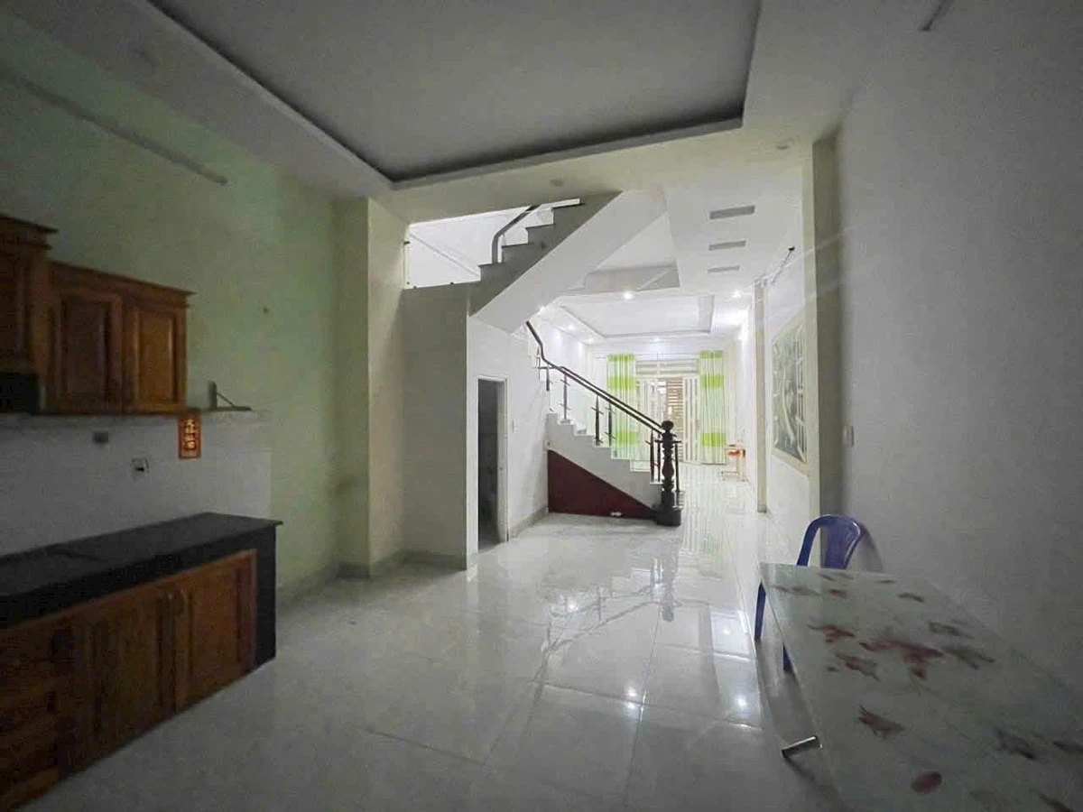 Bán nhà 1 trệt 1 lầu 75.6m² Bửu Long, Trấn Biên - Ảnh thu nhỏ 2