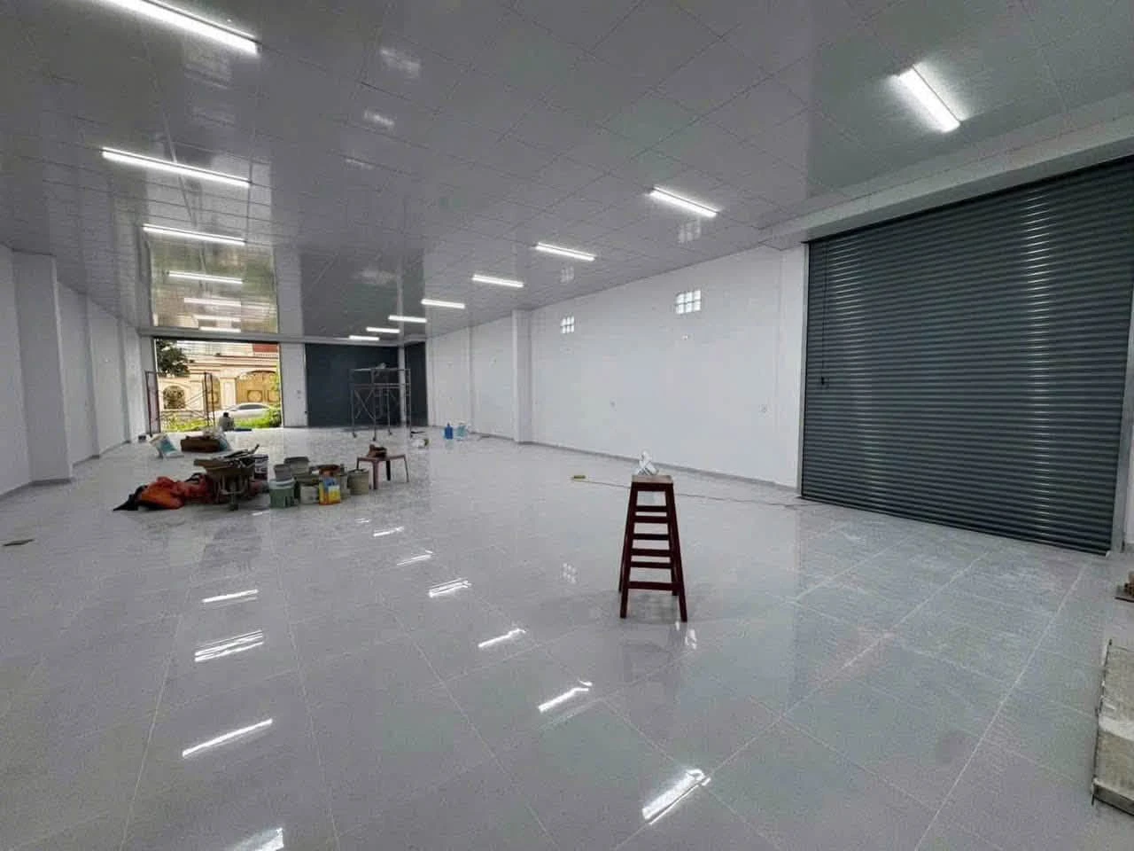 Cho thuê mặt bằng kinh doanh góc 2 mặt tiền 300m² Trảng Dài - Ảnh 1
