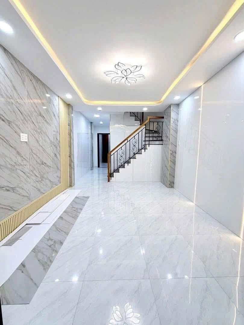 Bán nhà hẻm 1 trệt 1 lầu 3PN Nguyễn Thị Tần, Chánh Hưng, Quận 8, giá 4,98 tỷ - Ảnh 1