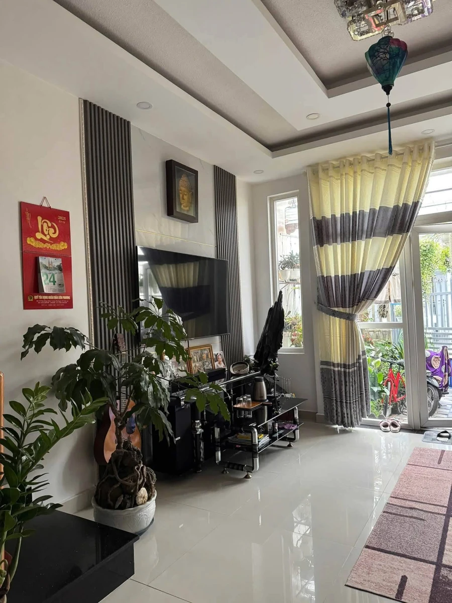 Bán nhà SRXD mặt tiền Trần Khánh Dư Đà Lạt 90m² 12,2 tỷ - Ảnh thu nhỏ 3