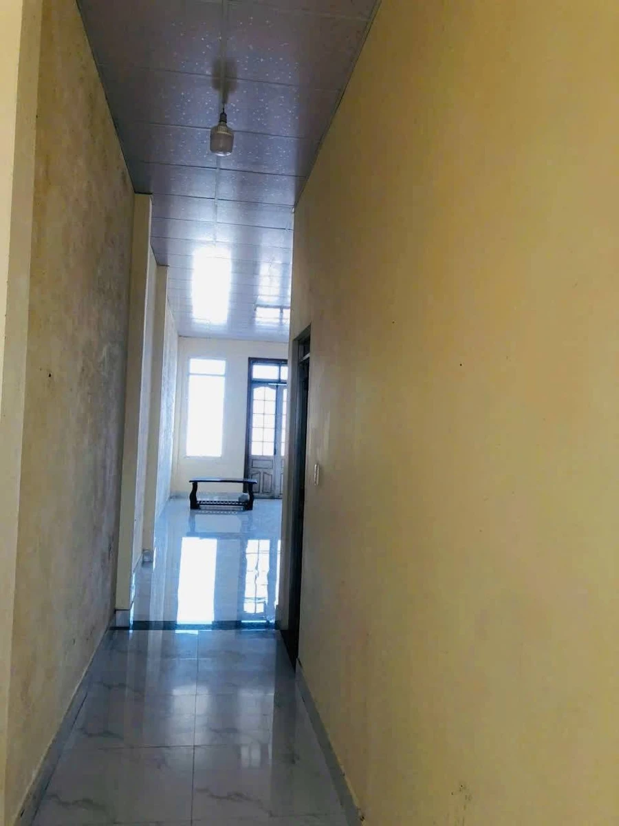 Cho thuê nhà 2 tầng mặt tiền 200m2 Phan Đình Thông, Huế - Ảnh thu nhỏ 4