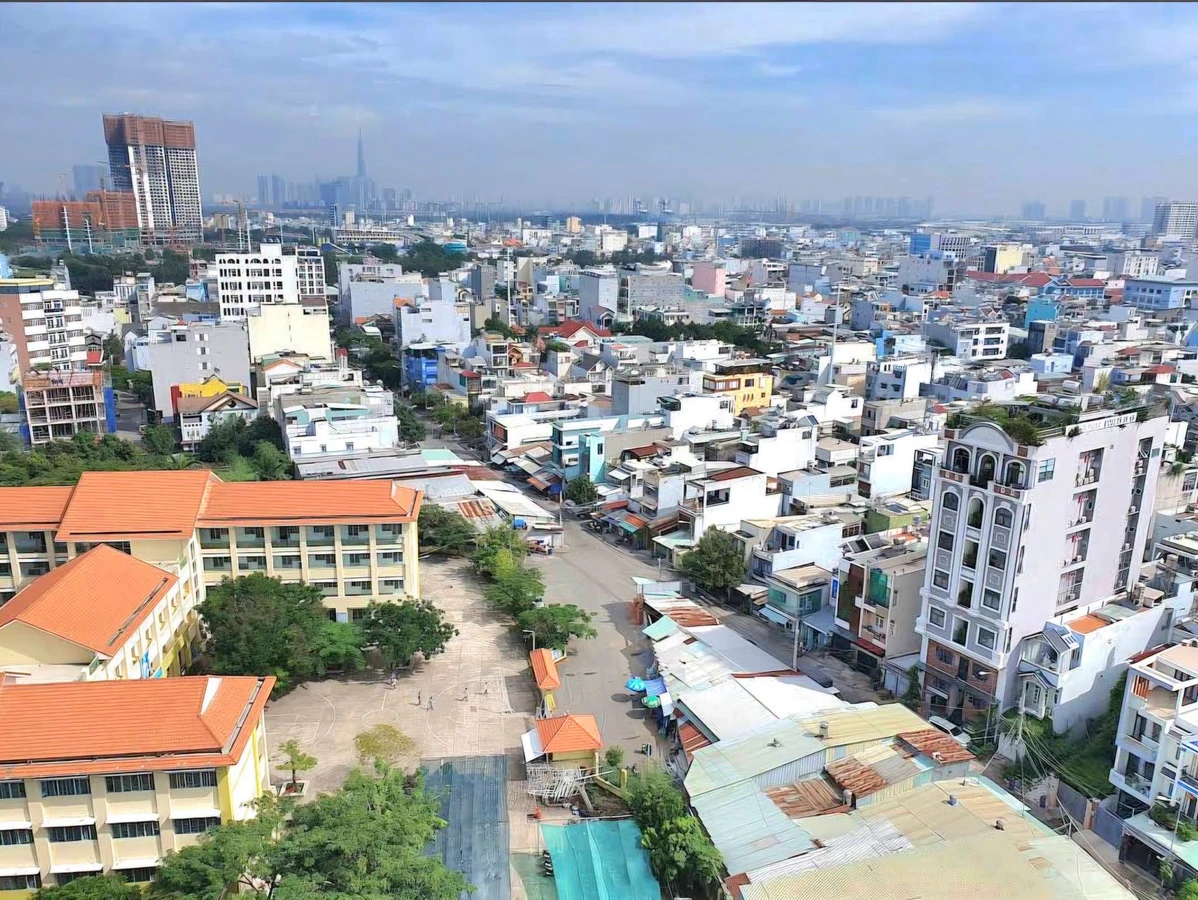 Bán nhà 4 tầng 44m² 6 phòng ngủ Nguyễn Thị Thập 9 tỷ - Ảnh 1