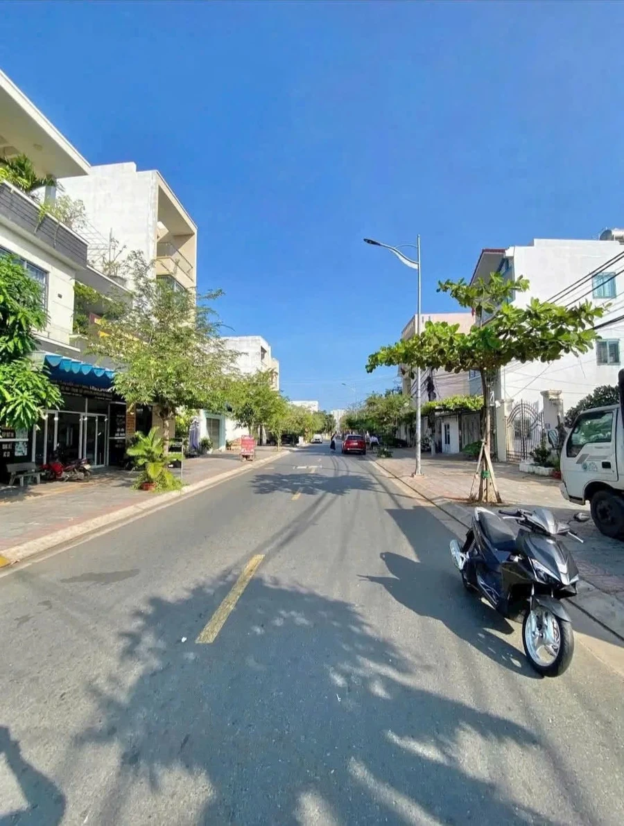 Bán nhà mặt tiền Võ Văn Tần, Vũng Tàu, 75m², 3PN, 8 tỷ - Ảnh 1