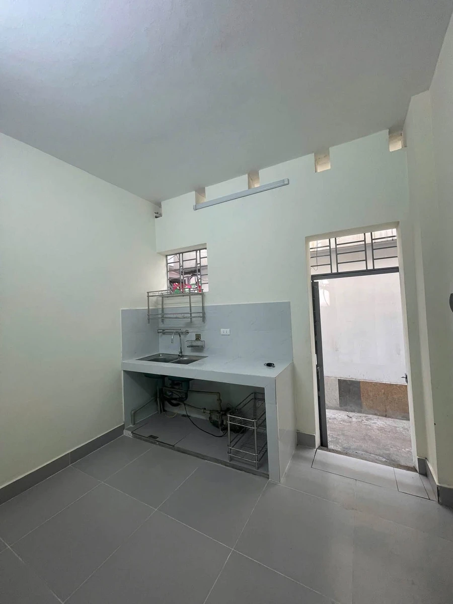 Cho thuê nhà 3 phòng ngủ 80m2 Hồ Tùng Mậu 10 triệu/tháng - Ảnh thu nhỏ 3