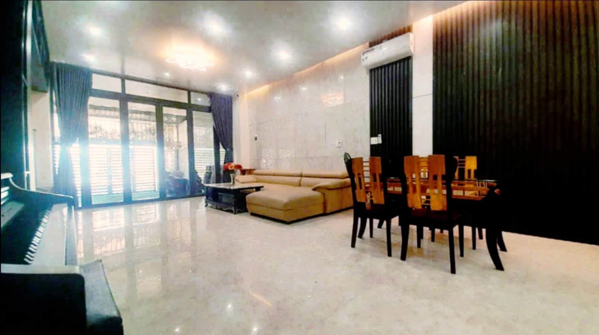 Nhà 3 tầng mặt tiền 219m² Phú Mỹ, Quảng Ngãi 3 tỷ 390 triệu - Ảnh thu nhỏ 5