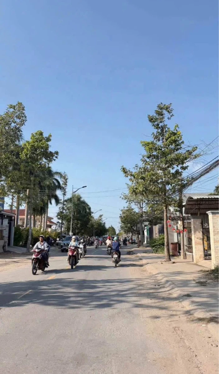 Bán nền mặt tiền Nguyễn Văn Nhâm Bến Lức 235m2 4,8 tỷ - Ảnh thu nhỏ 2