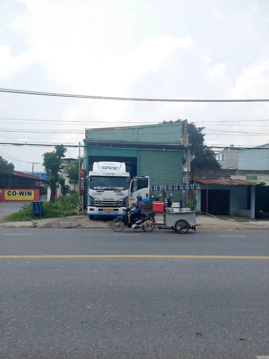 Bán kho mặt tiền ĐT743 Dĩ An 856m² - Ảnh thu nhỏ 2