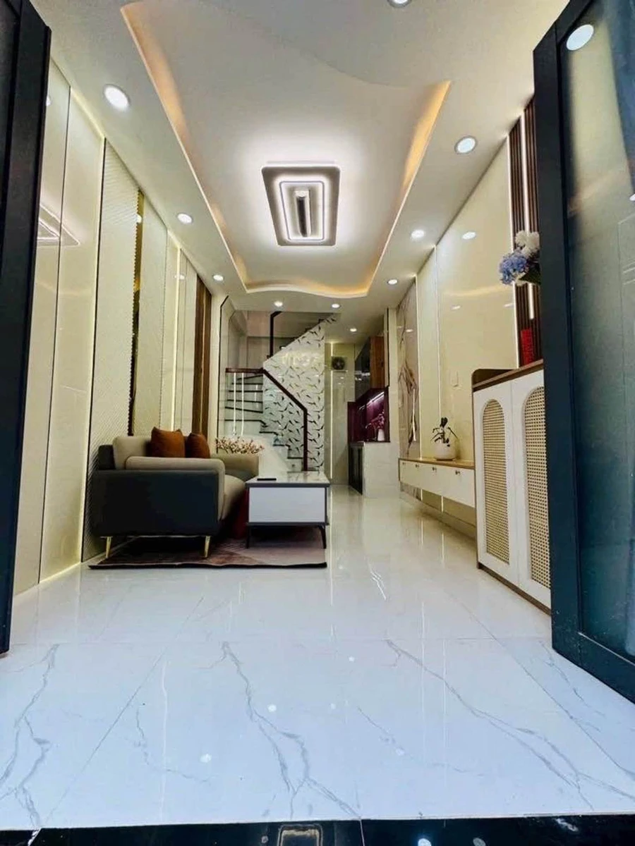 Bán nhà phố Quận 3, 18m2, 4 tầng, 2 PN, full nội thất, 4.87 tỷ - Ảnh thu nhỏ 2
