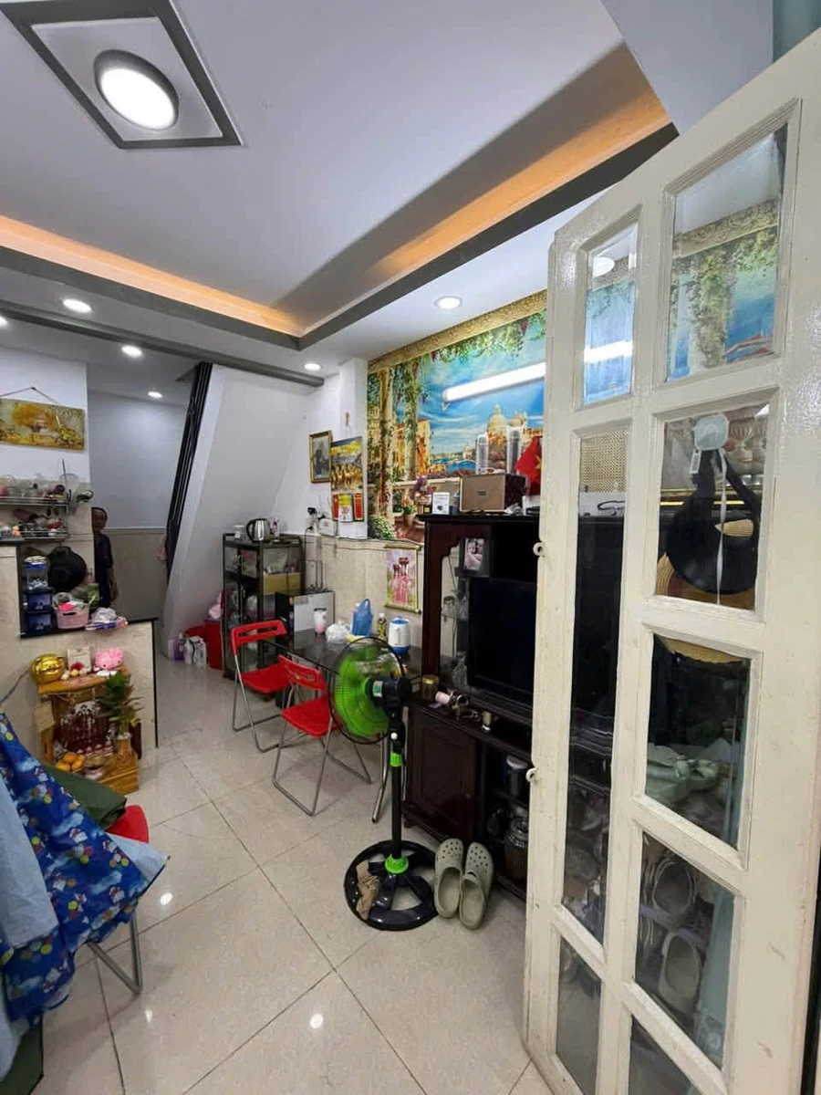 Bán nhà mặt tiền 1 trệt 1 lầu 3,5x6,5m, 2PN, giá 2,46 tỷ, Bình Hưng Hòa A, Bình Tân - Ảnh thu nhỏ 4