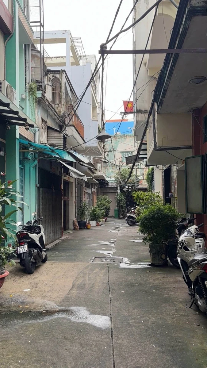 Bán nhà 4 tầng BTCT 44m2 hẻm 4m, đang cho thuê 22 triệu/tháng, Phường An Đông Quận 5 - Ảnh thu nhỏ 2