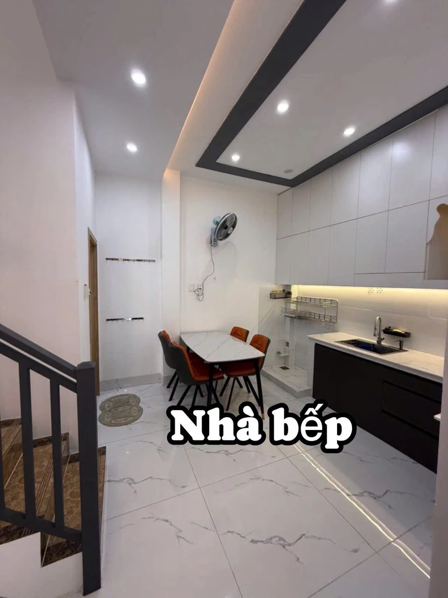 Bán nhà hẻm Nguyễn Trung Trực, Rạch Giá, 91m2, 2PN, 1 tỷ 4 - Ảnh 1