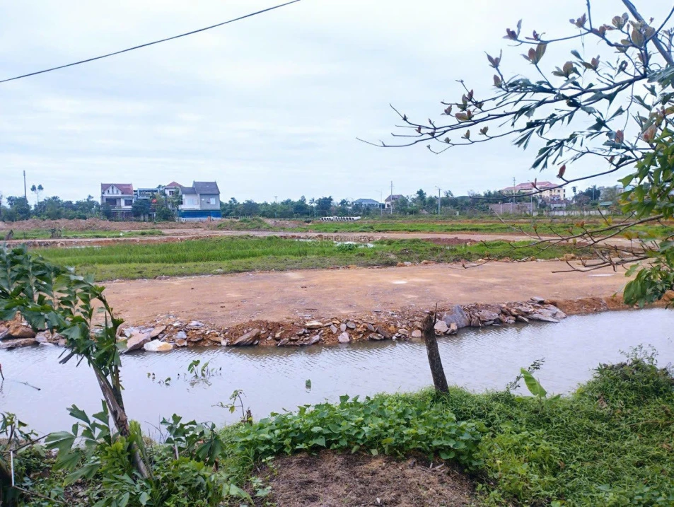 Bán đất trung tâm Phường Thành Sen Hà Tĩnh. View công viên - Ảnh thu nhỏ 2
