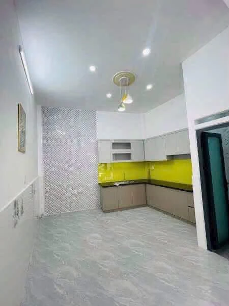Bán nhà hẻm 1 trệt 1 lầu 50m2, 2PN, đường Tên Lửa, Bình Tân, giá 4 tỷ - Ảnh thu nhỏ 3