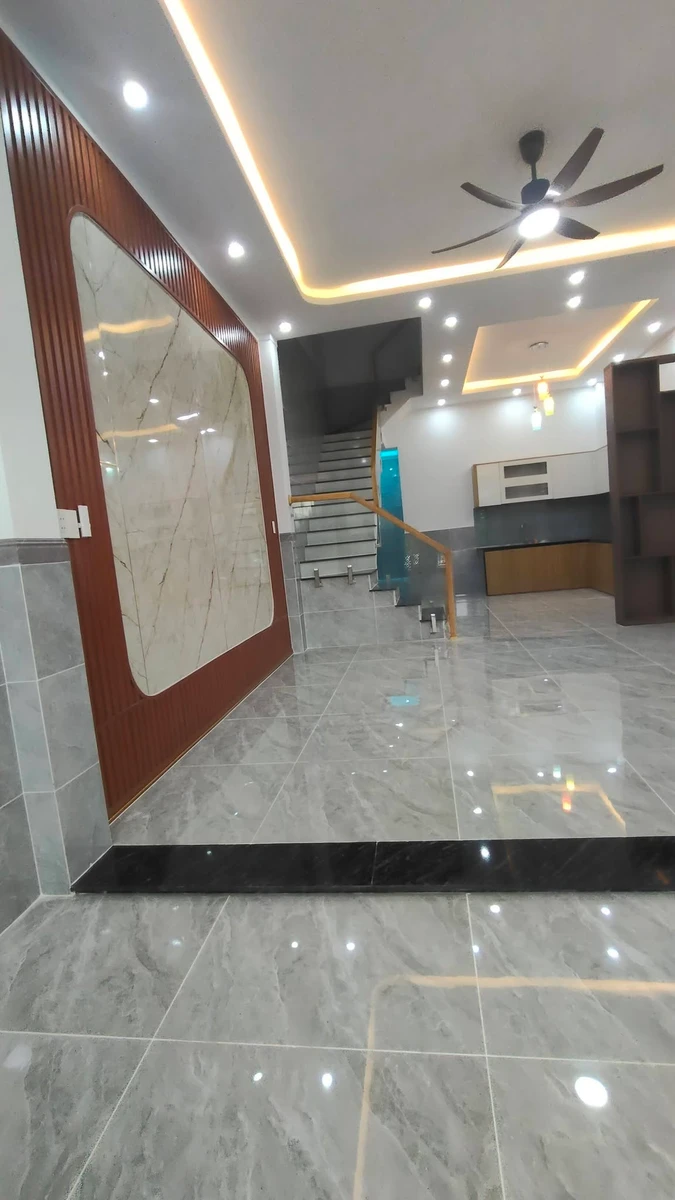 Bán nhà 1 trệt 1 lầu 5x18m, 3 phòng ngủ, đường Đồng Khởi, Tân Triều, Đồng Nai - Ảnh thu nhỏ 3