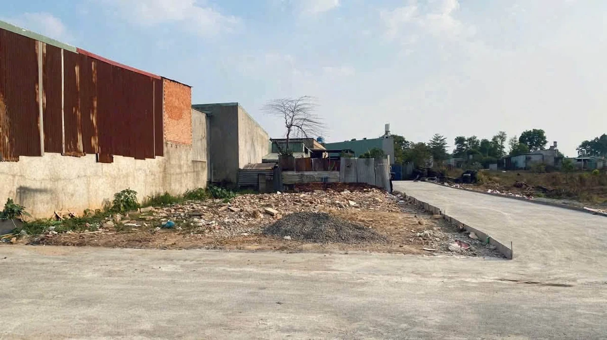 Bán đất góc 2 mặt tiền 12x20m Quận 12, 2 tỷ - Ảnh thu nhỏ 3