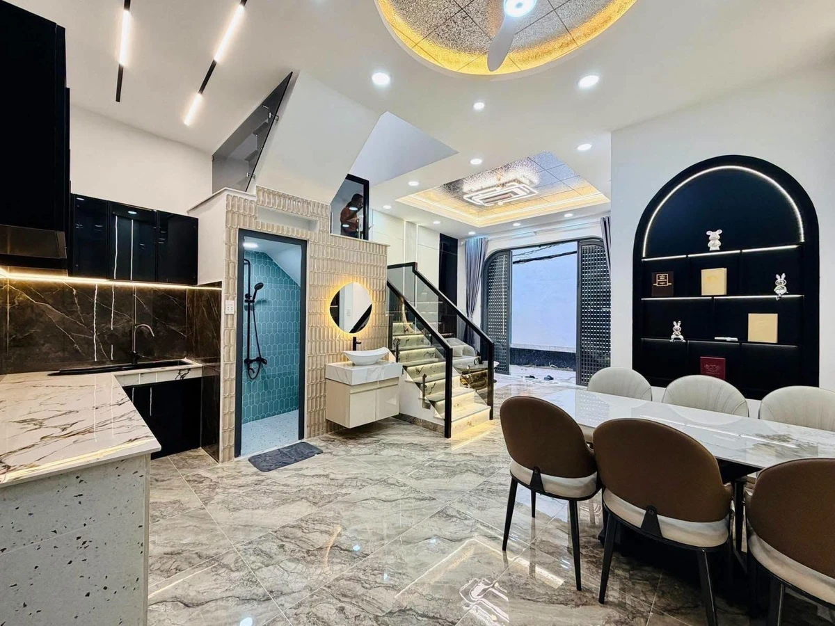 Bán nhà hẻm 54m² 4 phòng ngủ chợ Thạch Đà, Gò Vấp, 5.65 tỷ - Ảnh thu nhỏ 3