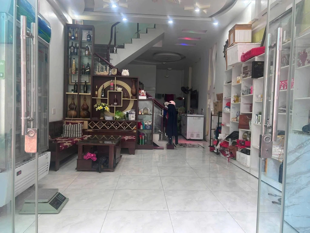 Bán nhà phố 71m2 Thủ Đức, 3 tỷ 689 triệu - Ảnh 1