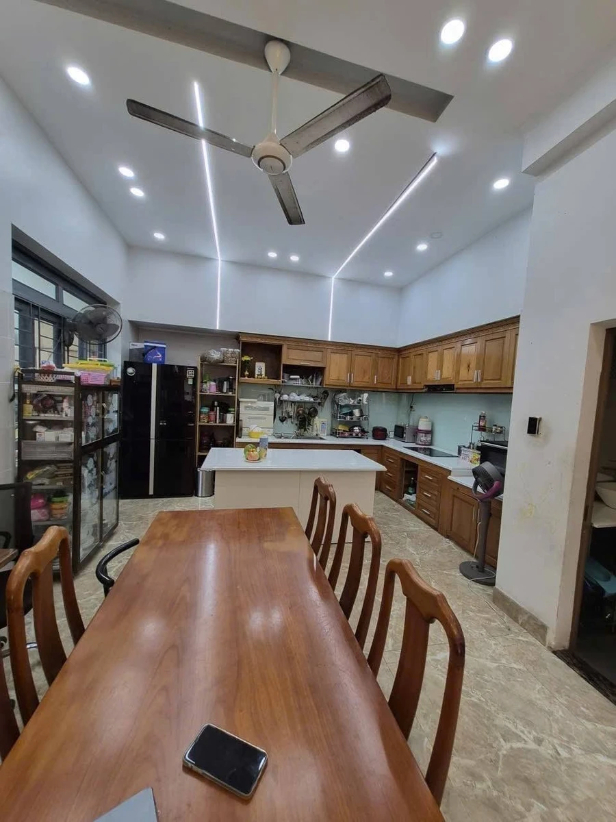 Bán nhà 3 lầu 96,3m² Đường 102 Tăng Nhơn Phú A 7,8 tỷ - Ảnh thu nhỏ 3