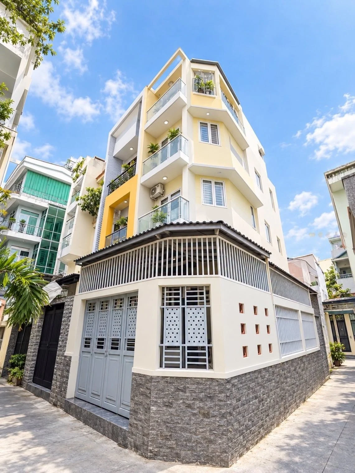 Bán nhà 4 tầng căn góc 5x15m, 4PN 4WC, xe hơi đến nhà khu Bàu Cát, giá 6 tỷ - Ảnh 1