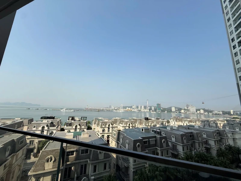 Bán căn hộ 2PN 2WC căn thô view biển 72m2 Sapphire Hòn Gai