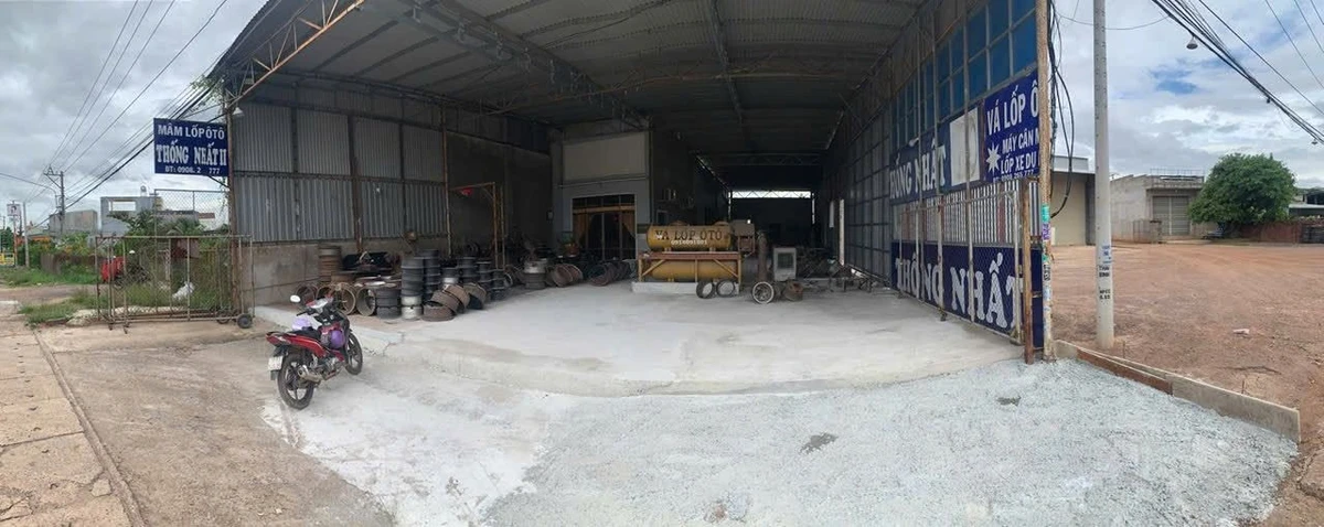 Cho thuê kho mặt tiền 300m2 Quốc lộ 1A, Bình Định - Ảnh 1