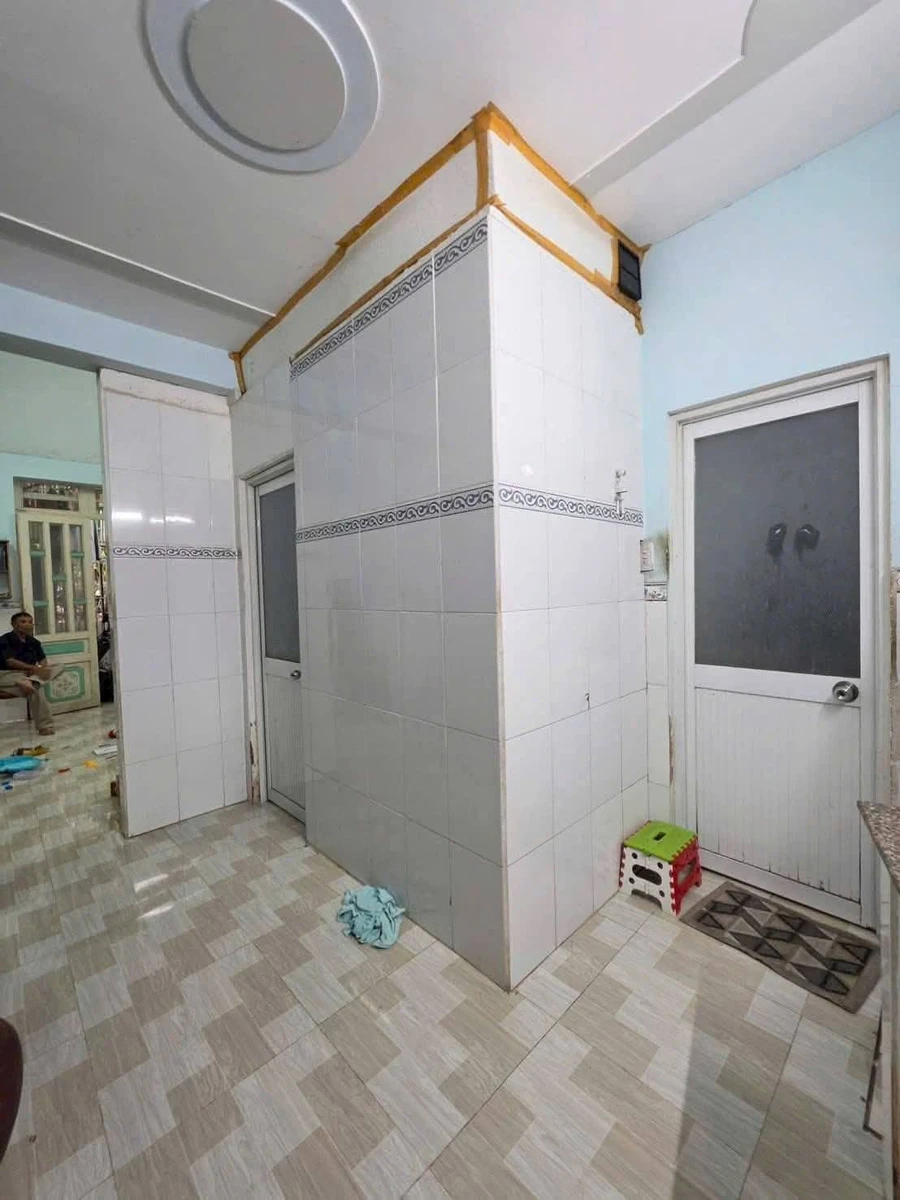 Bán nhà sổ chung Dĩ An 50m² thổ cư 100% giá 1,7 tỷ - Ảnh thu nhỏ 3