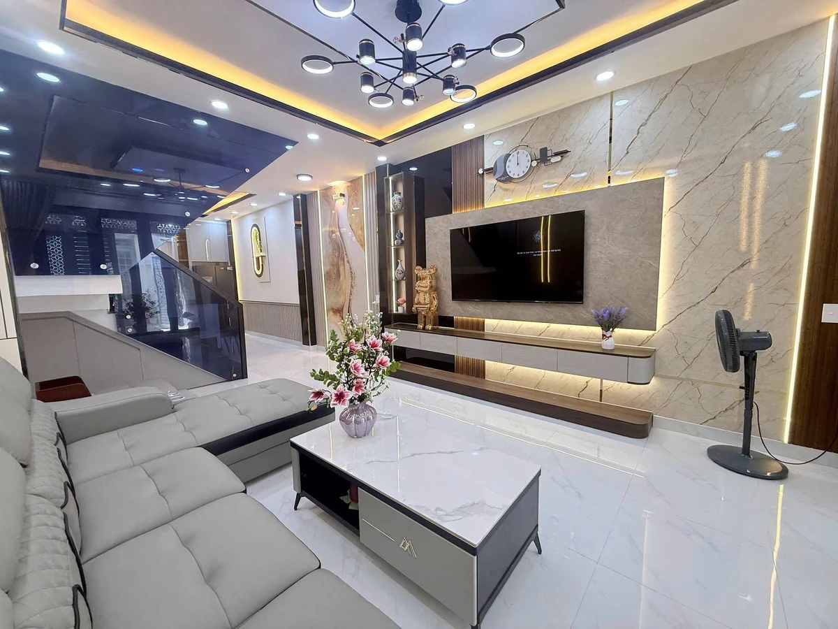 Bán nhà hẻm 4x16m, 4PN 4WC Phú Thuận - Ảnh thu nhỏ 2