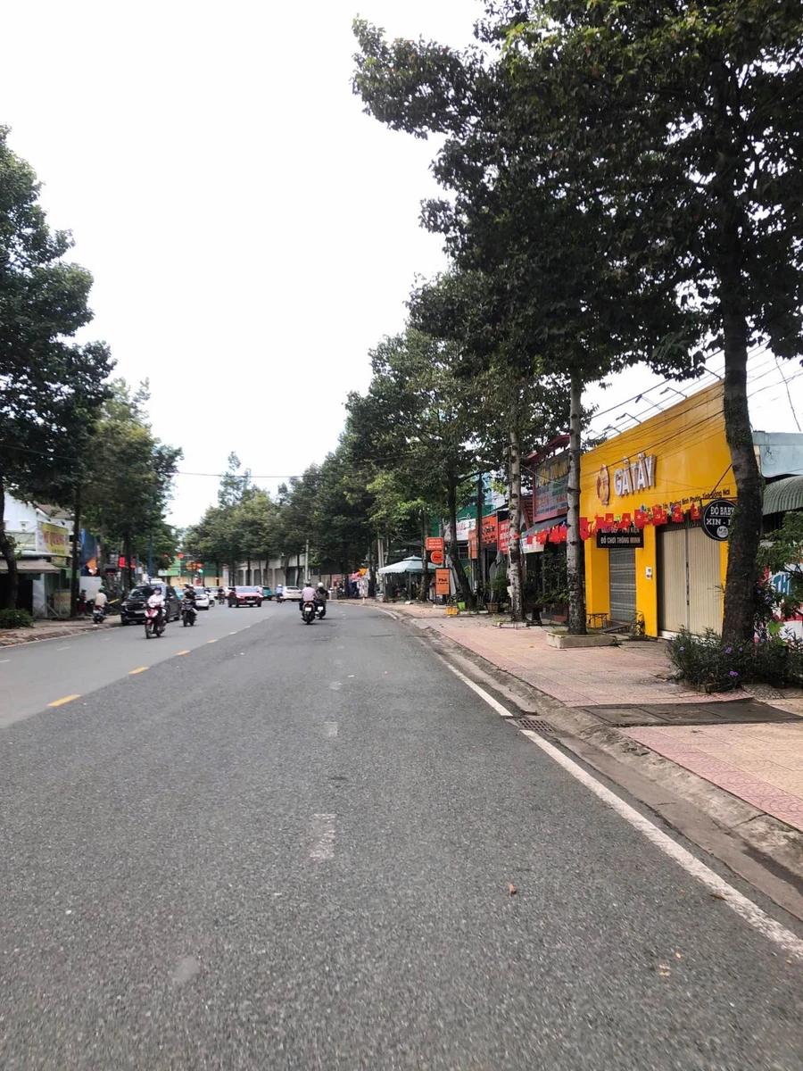 Cho thuê mặt bằng 300m² mặt tiền Võ Văn Tần, Đồng Xoài - Ảnh thu nhỏ 4