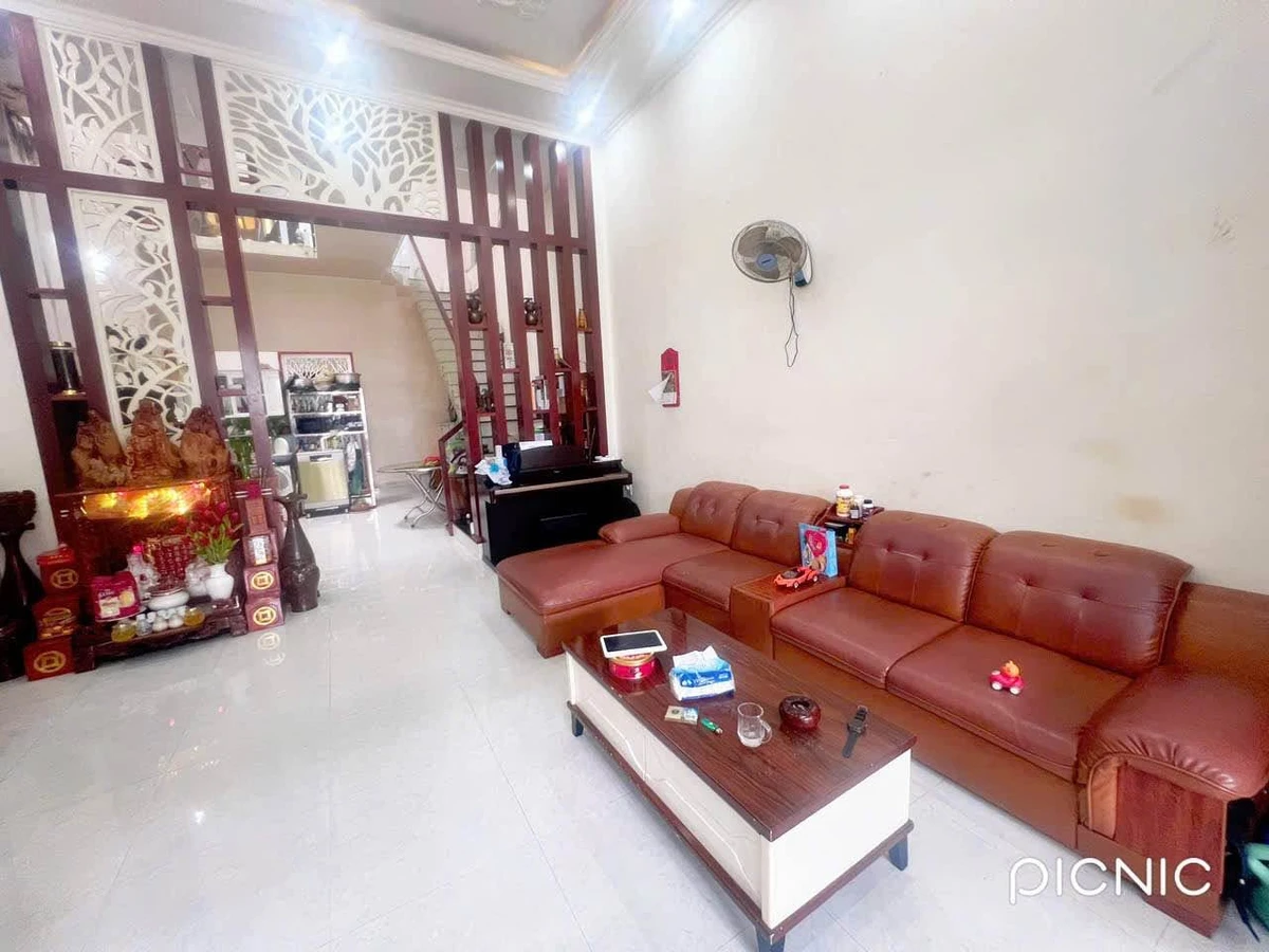 Bán nhà 1 mê 3PN mặt tiền đường nhựa A4 cạnh KĐT Trung Nguyên, Buôn Ma Thuột giá 4,8 tỷ - Ảnh thu nhỏ 3