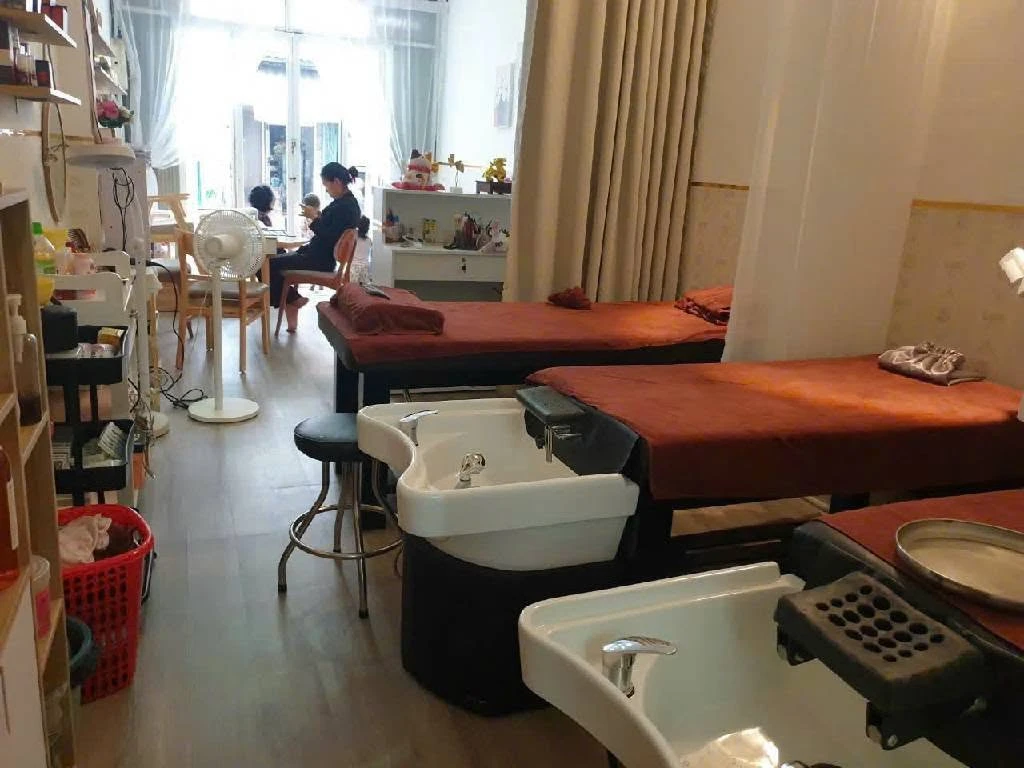 Bán mặt tiền kinh doanh 62m2 Nguyễn Giản Thanh Quận 10 - Ảnh thu nhỏ 4