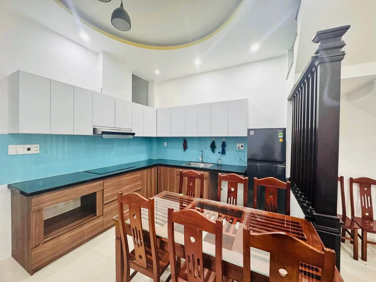 Cho thuê nhà 3 tầng 57m2, 3 PN, Hải Châu, 18 triệu/tháng - Ảnh thu nhỏ 4