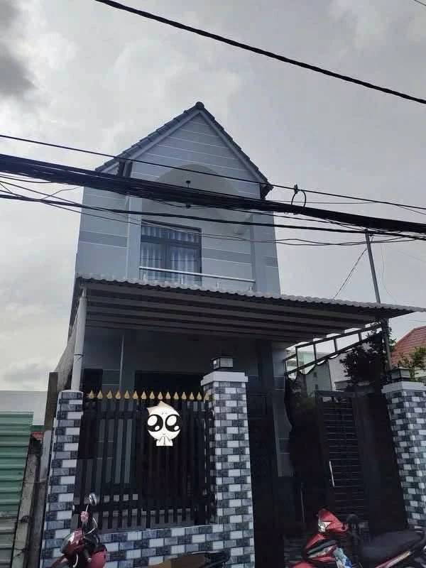 Bán nhà mặt tiền hẻm Sân Bia, Bến Tre, 96m², 3 phòng ngủ - Ảnh 1