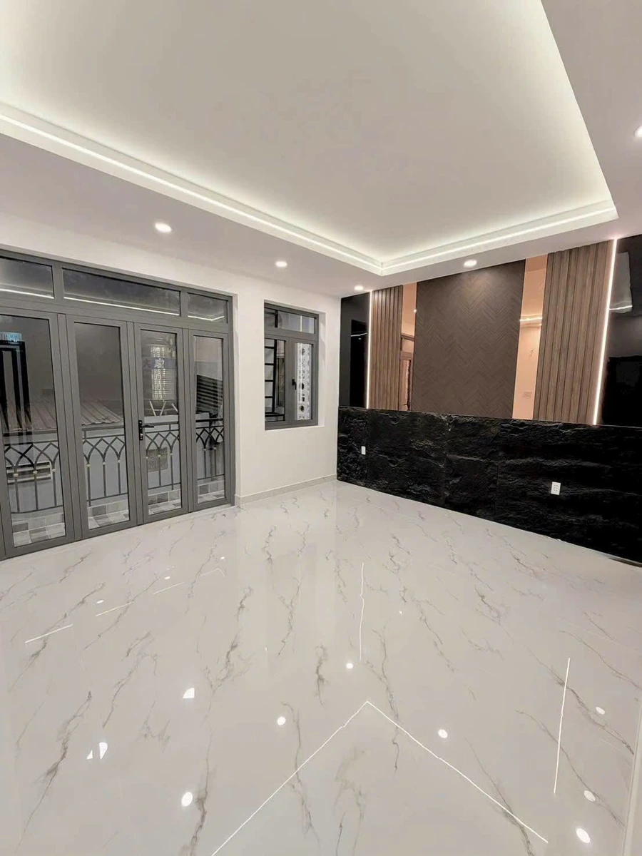 Bán nhà phố 3PN 42.5m² Tôn Đản Quận 4, giá 4 tỷ 890 triệu - Ảnh thu nhỏ 2