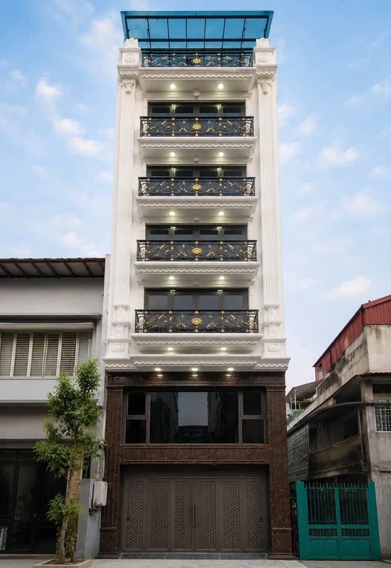 Bán căn hộ 21 phòng 60m² mặt ngõ ô tô Cầu Giấy 18 tỷ
