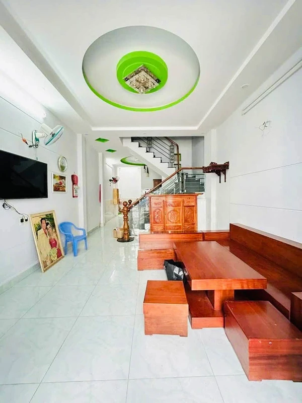 Cho thuê nhà 2PN đường Thạnh Xuân 22, Q12, 52m², nội thất đầy đủ